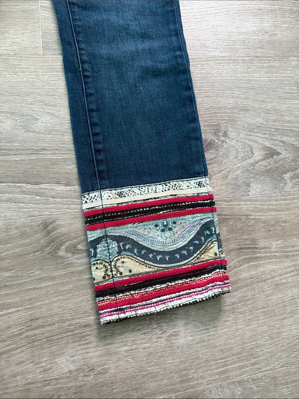Pilcro Jeans - Picture 2 of 11